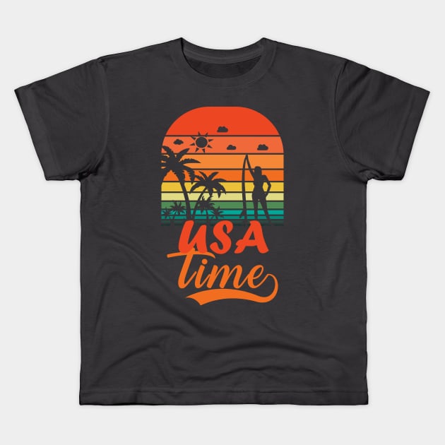 Surfer in USA, USA Kids T-Shirt by ArtDesignDE